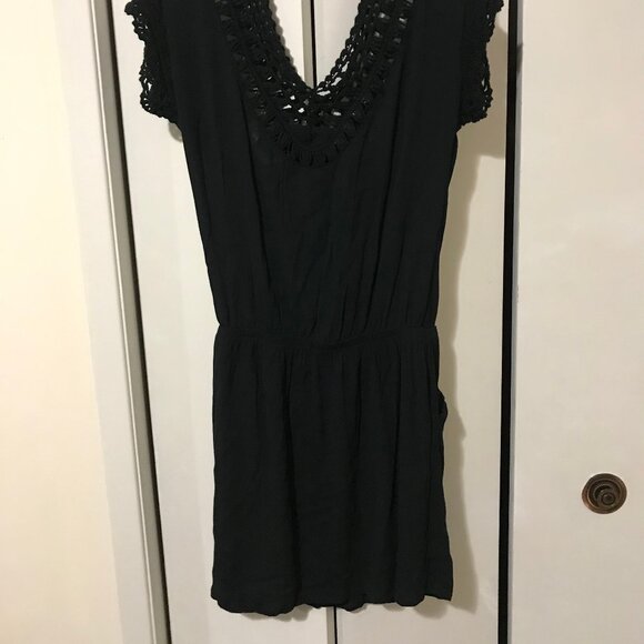 La Vie En Rose Ladies Black Dress Size Small - Picture 2 of 2